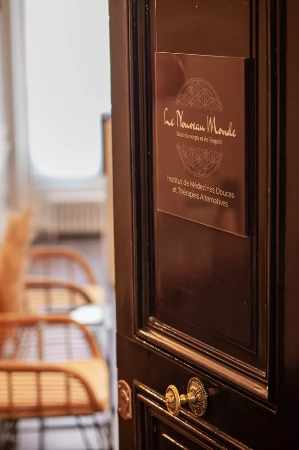 Le Nouveau Monde (cabinet à Paris)